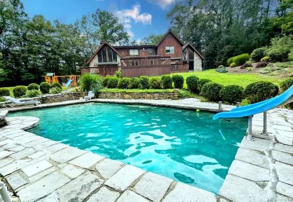 21 Holiday Point Road, Sherman, CT 06784