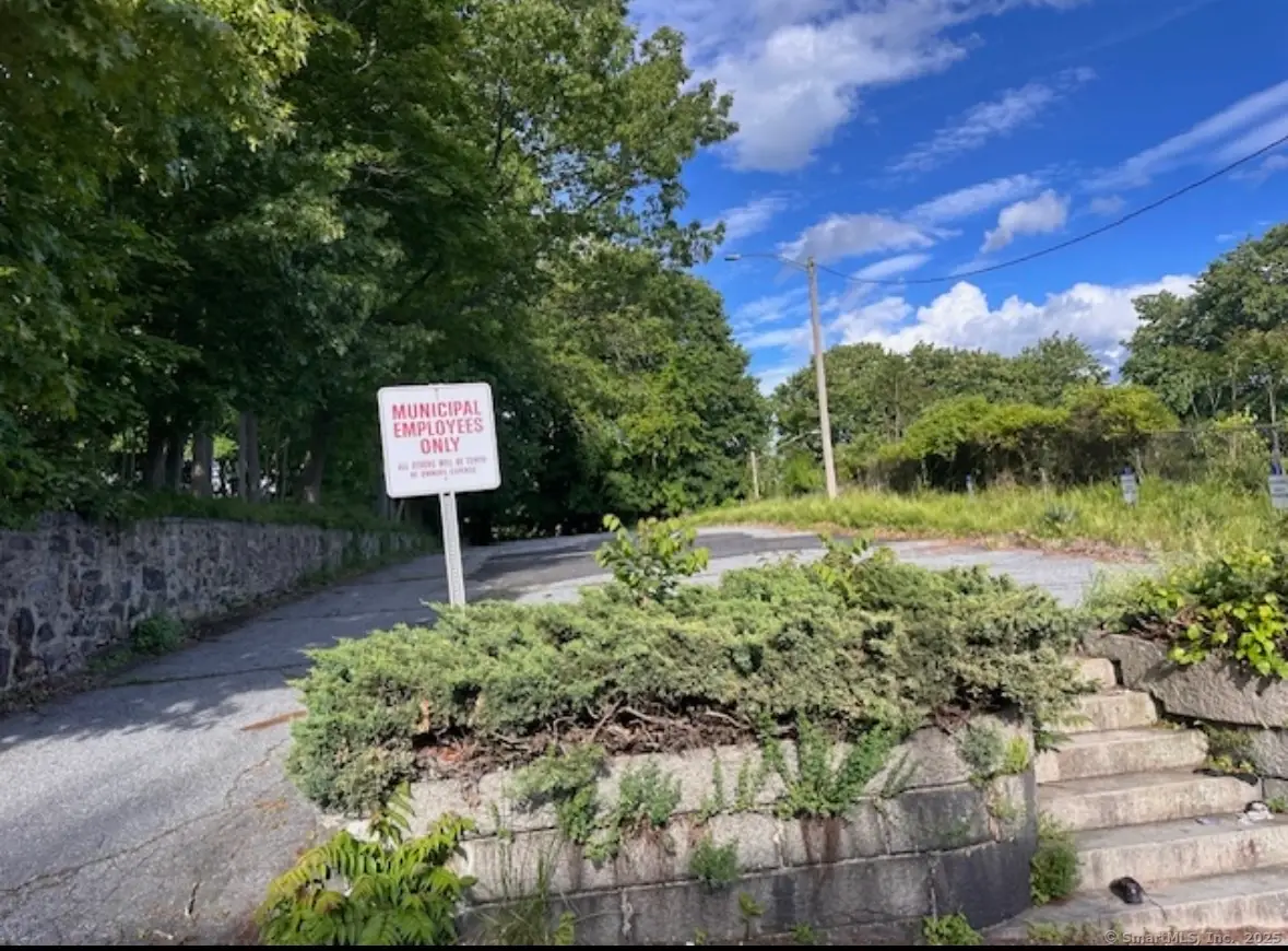 149 Broadway, Norwich, CT 06360 - Image #1