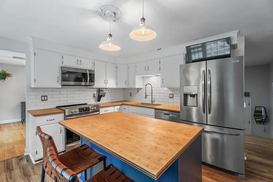 38 Rossie Street, Mystic, CT 06355 - Image #3