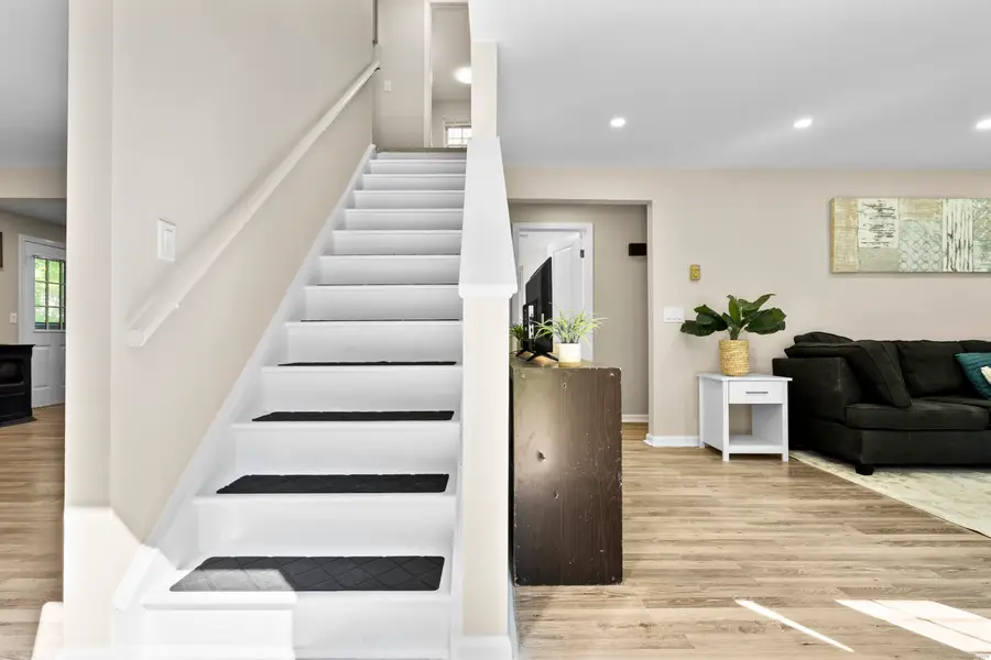 13 Williams Court, Wolcott, CT 06716 - Image #3