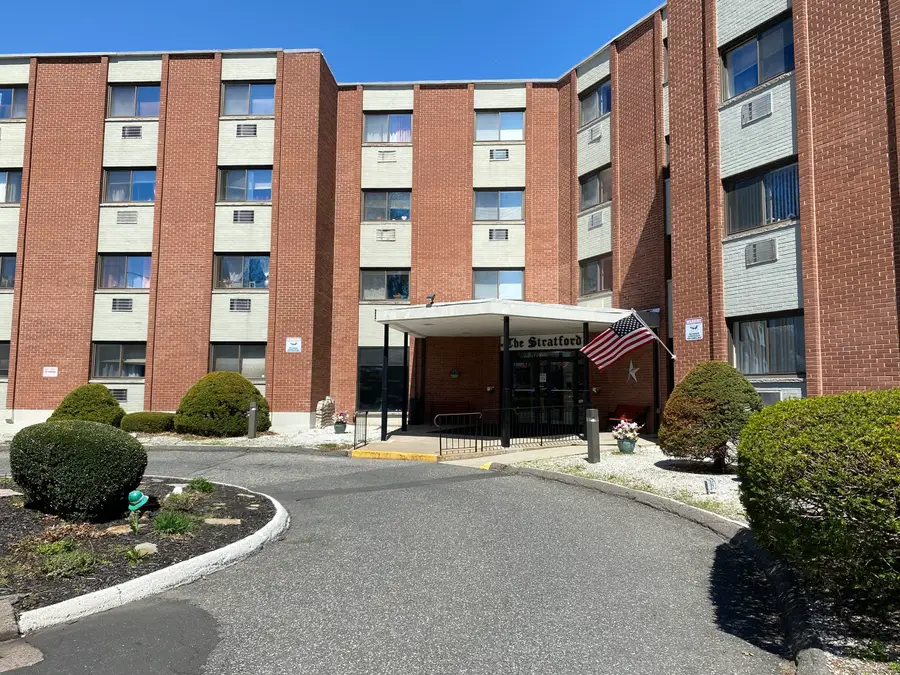 1700 Broadbridge Avenue #A16, Stratford, CT 06614 - Image #3