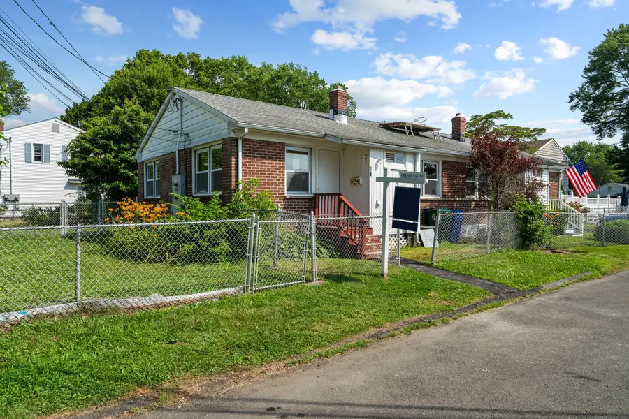 55 Fisher Court, Stratford, CT 06614 - Image #2