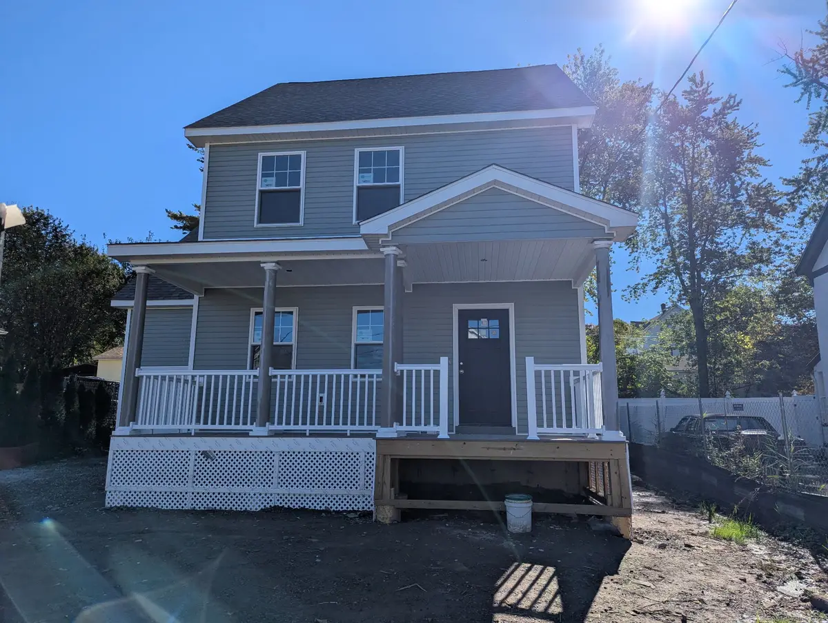 647 Broadview Terrace, Hartford, CT 06106 - Image #1