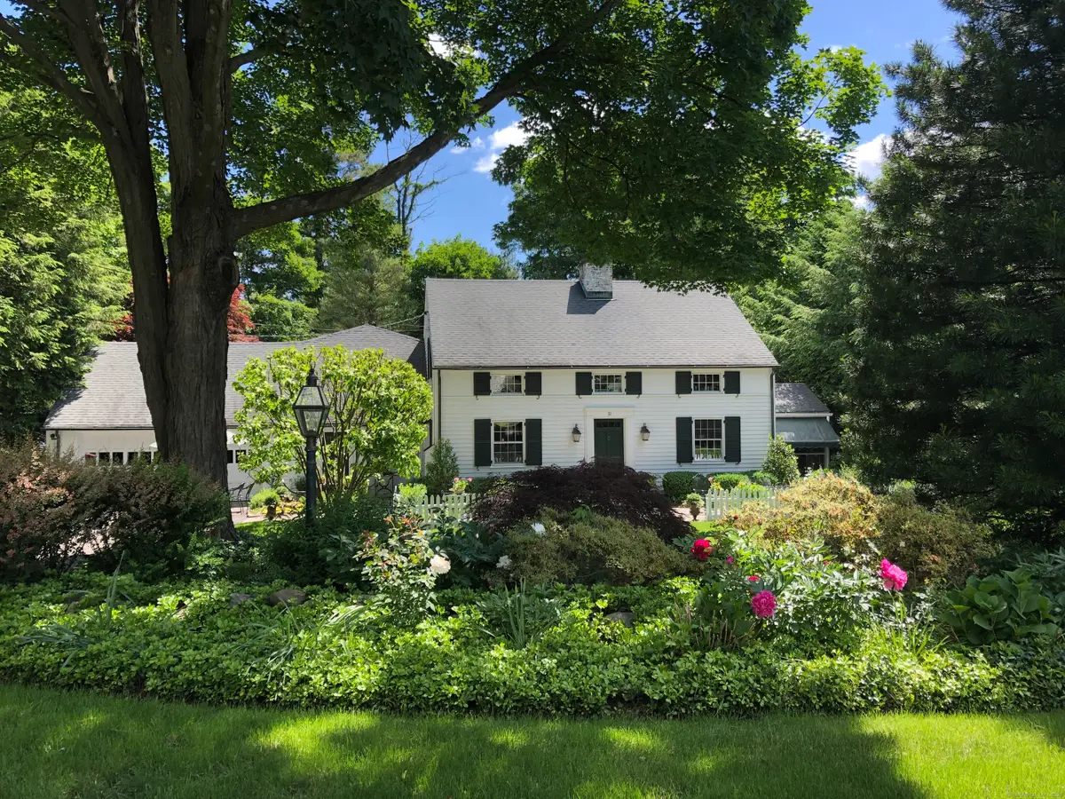 31 Selleck Place, New Canaan, CT 06840 - Image #1