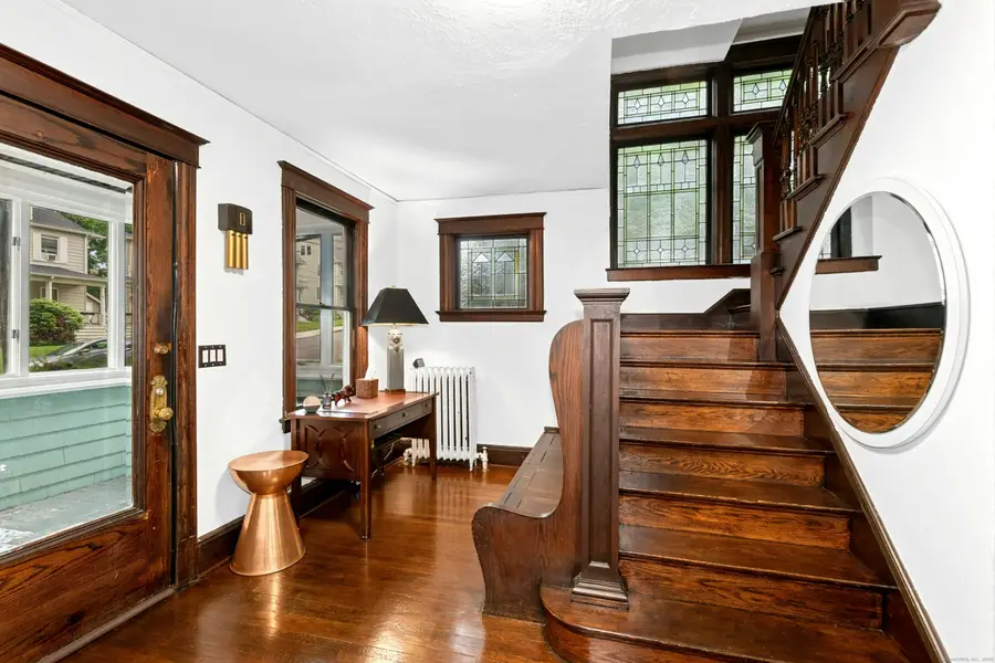 71 Lindale Street, Stamford, CT 06902 - Image #3
