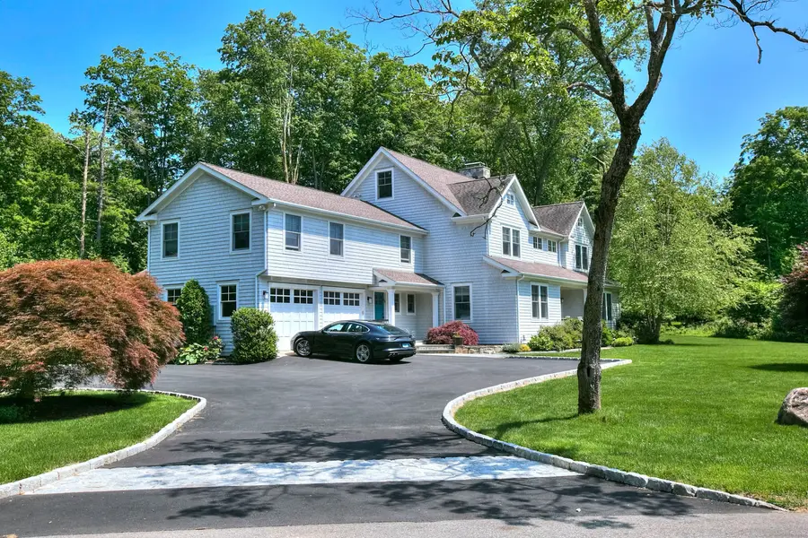 16 Gault Park Drive, Westport, CT 06880 - #3