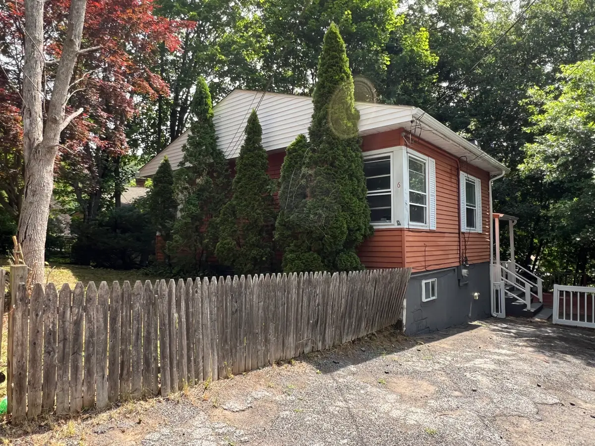 6 Victory Drive, New Haven, CT 06515 - Image #1