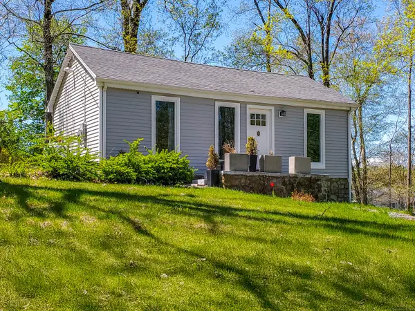 9 Roseton Road, New Fairfield, CT 06812