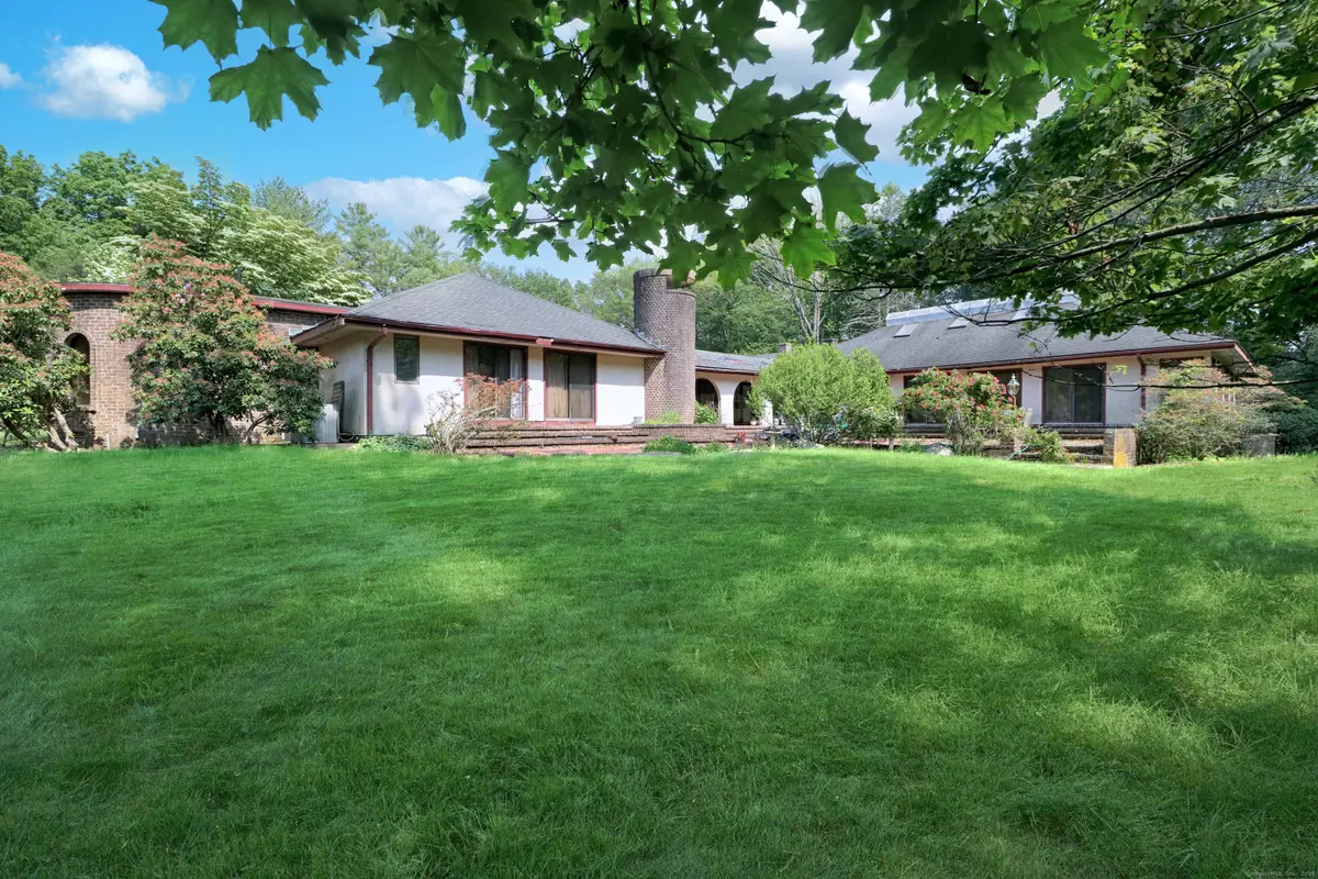 3853 Congress Street, Fairfield, CT 06824 - #1