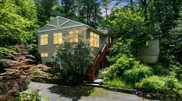 29 Carol Street, Danbury, CT 06810