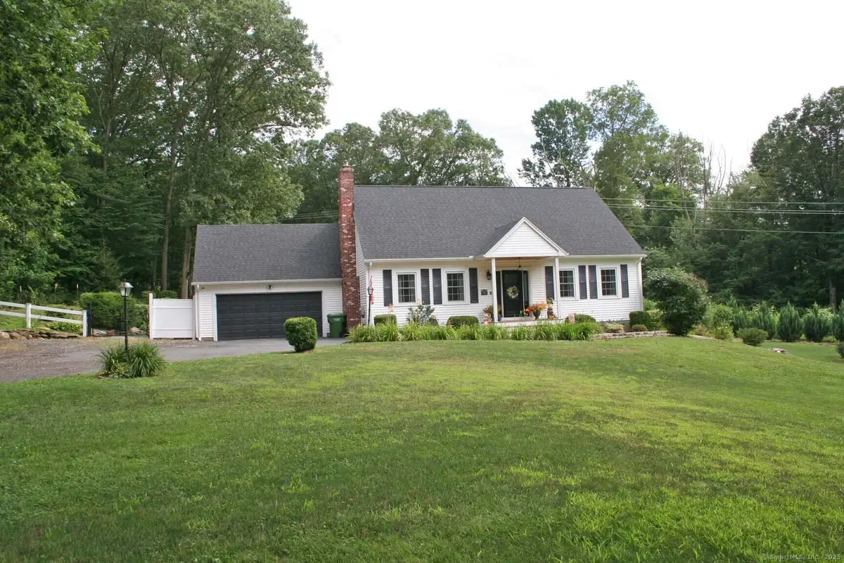 16 Jacobson Farm Road, East Hampton, CT 06424 - Image #1