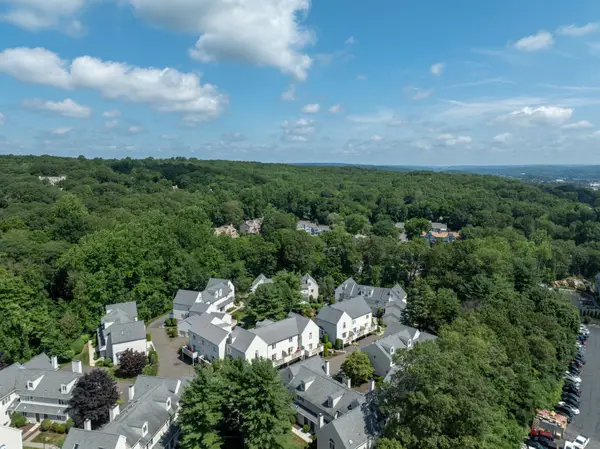 76 Cedarcrest Court #76, Shelton, CT 06484