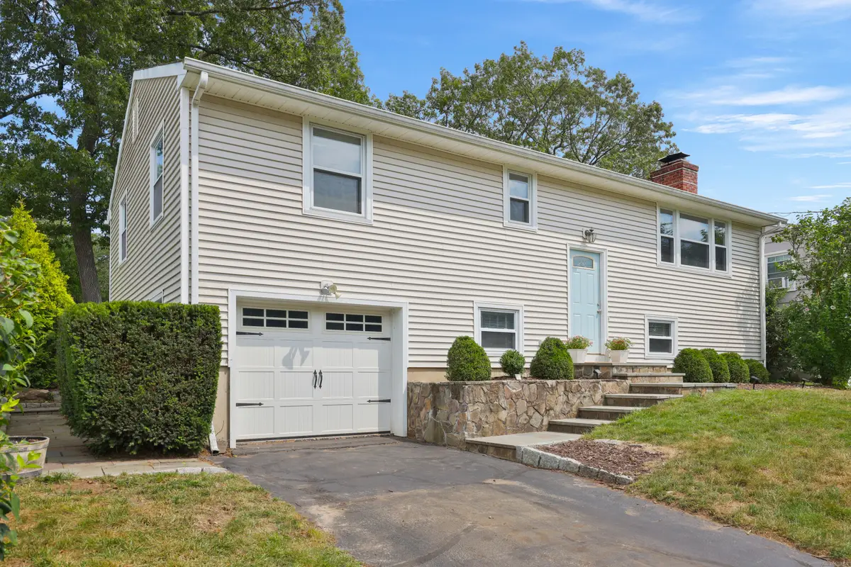 66 Valley View Road, Norwalk, CT 06851 - Image #1