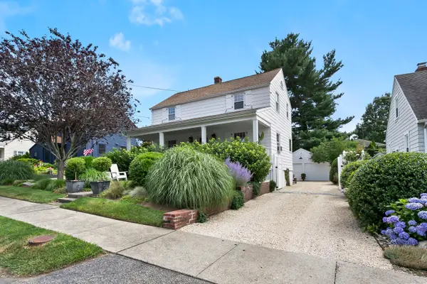 521 Lake Avenue, Bridgeport, CT 06605