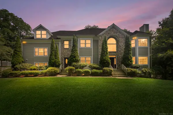 40 Wildwood Road, Stamford, CT 06903