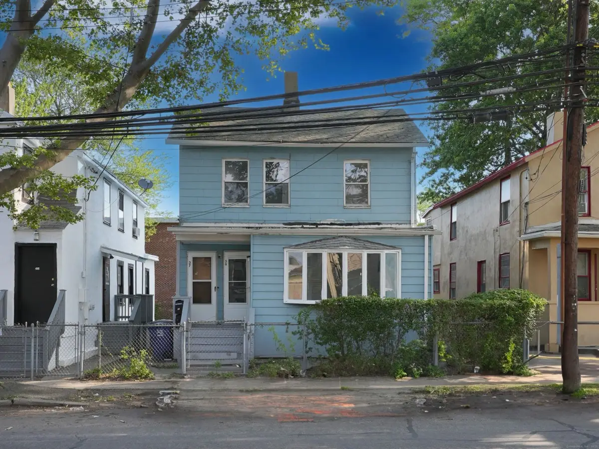 37 Granfield Avenue, Bridgeport, CT 06610 - Image #1