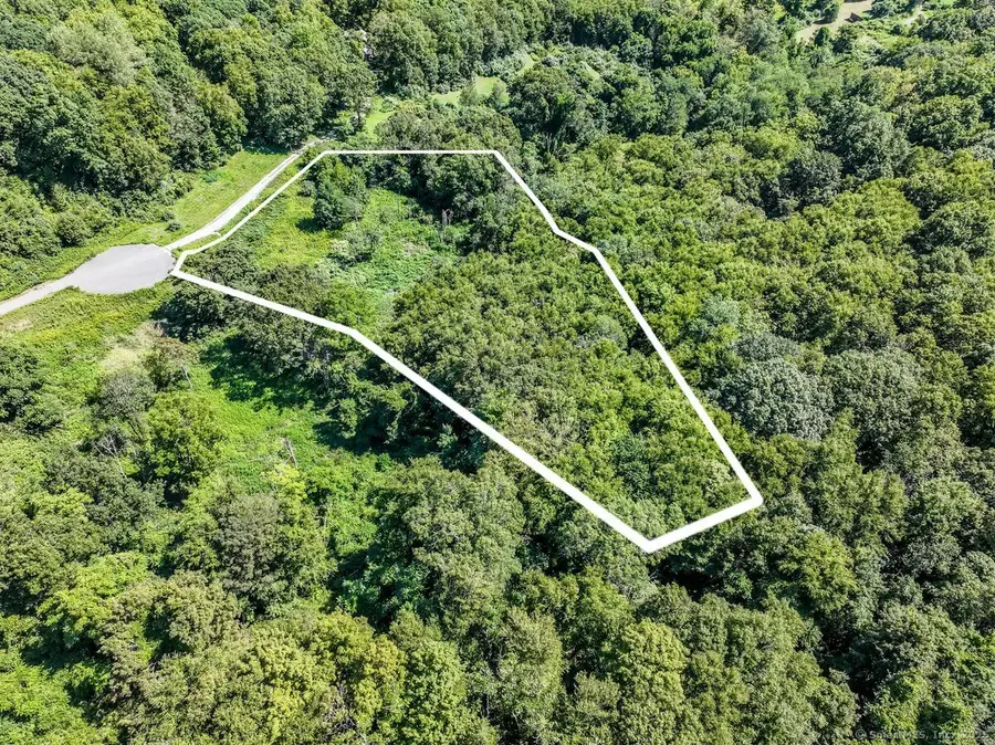 4 Delia Lane, New Milford, CT 06776 - Image #2