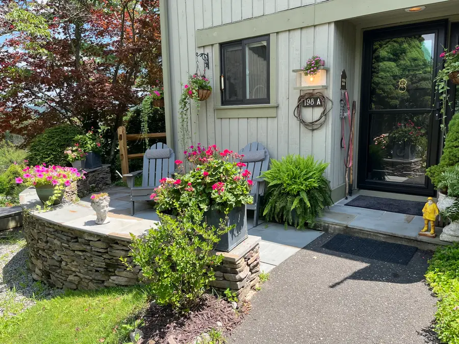 198 Heritage Village #A, Southbury, CT 06488 - Image #2