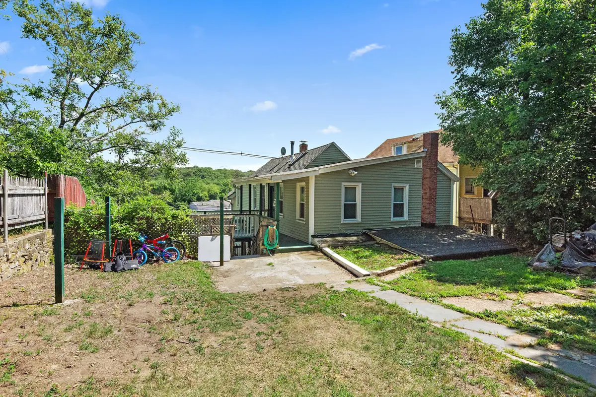 24 Central Avenue, Norwich, CT 06360 - Image #1