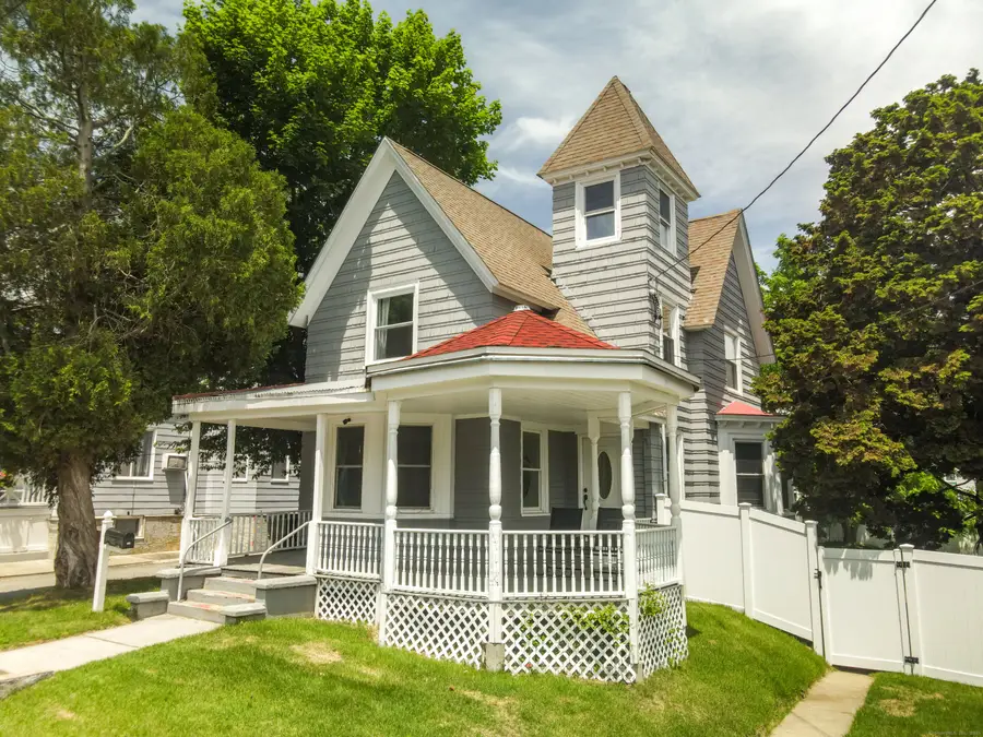 163 Willetts Avenue, New London, CT 06320 - #2