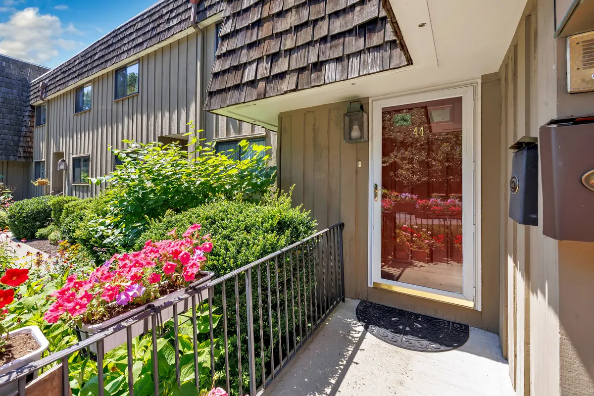 44 Ledgebrook Drive, Norwalk, CT 06854 - Image #1