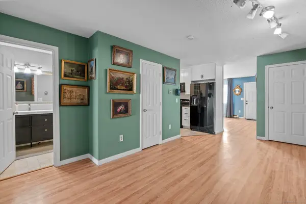 35 Ruth Street #APT 45, Bristol, CT 06010