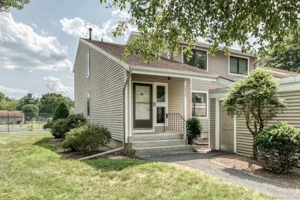 592A Mountain Road #APT A, West Hartford, CT 06117