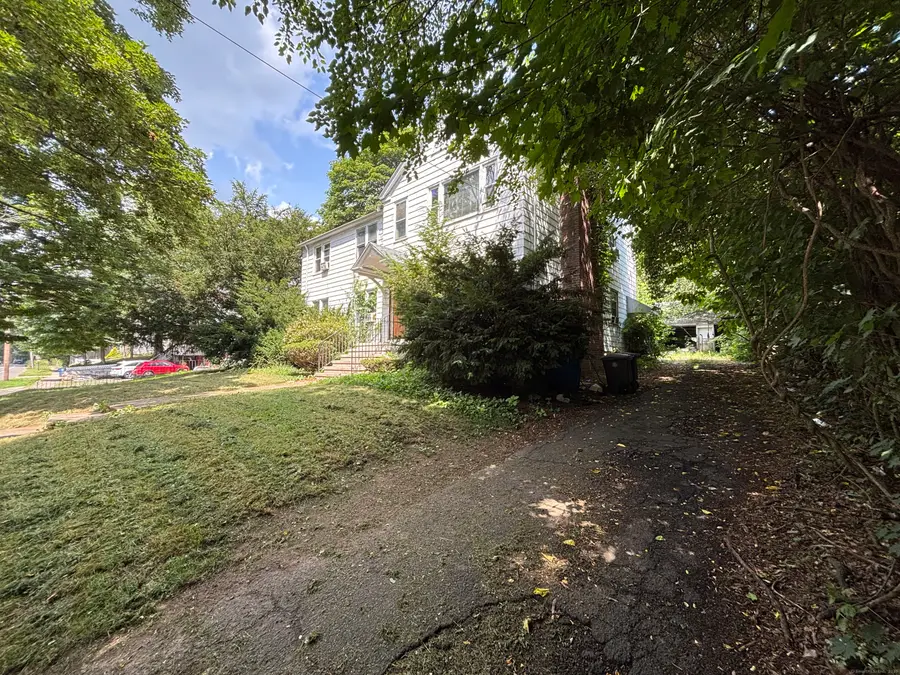563 Sherman Parkway, New Haven, CT 06511 - Image #3