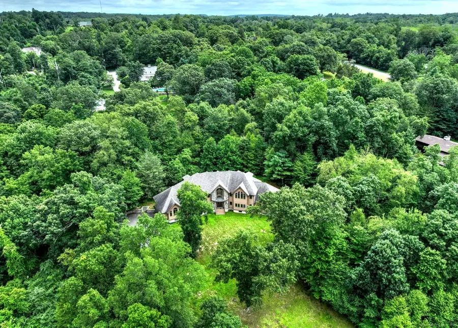 44 Virginia Rail Drive, Bethany, CT 06524 - Image #2