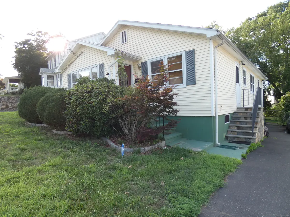 490 Woodside Avenue, Bridgeport, CT 06606 - Image #1
