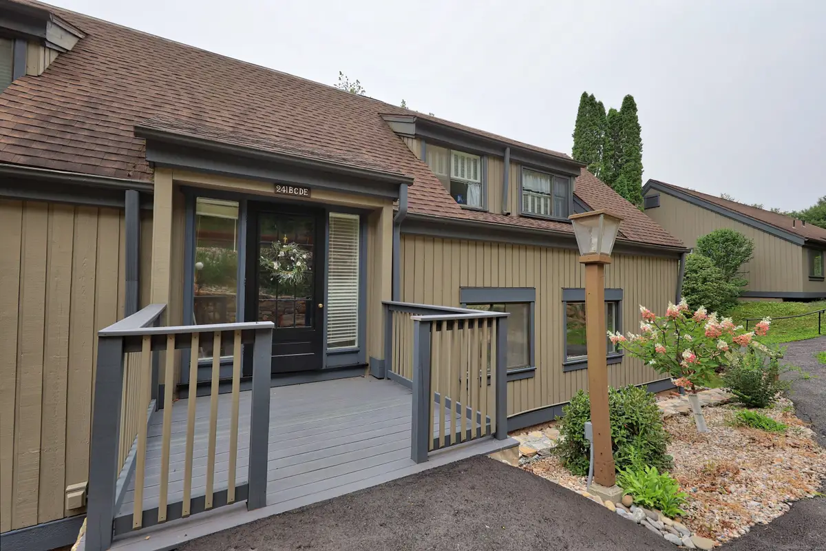 241 Heritage Village #E, Southbury, CT 06488 - Image #1