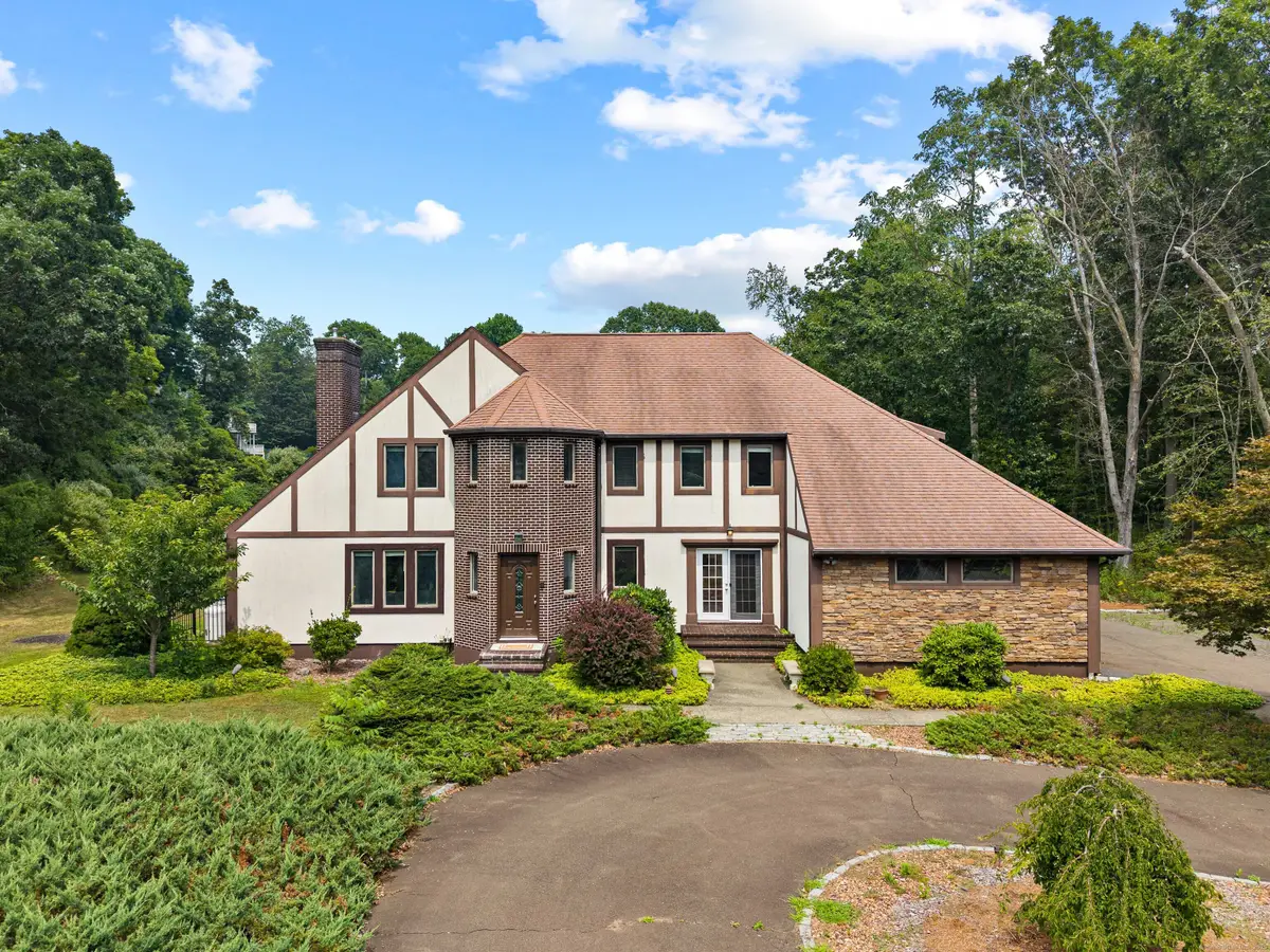 22 Hickory Hill Lane, Branford, CT 06405 - Image #1