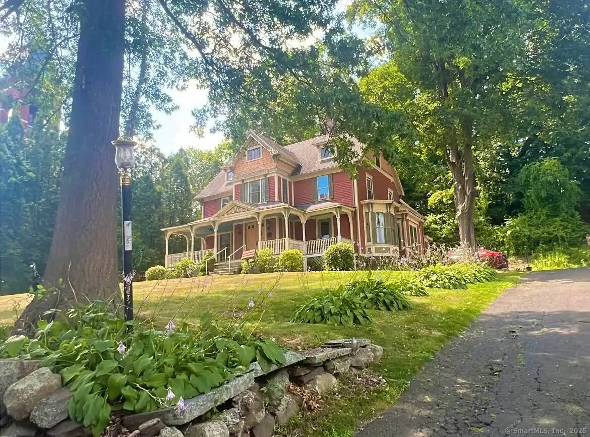 15 Hillside Place, New Britain, CT 06051 - Image #1