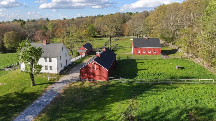 246 Heritage Road, Putnam, CT 06260 - Image #3