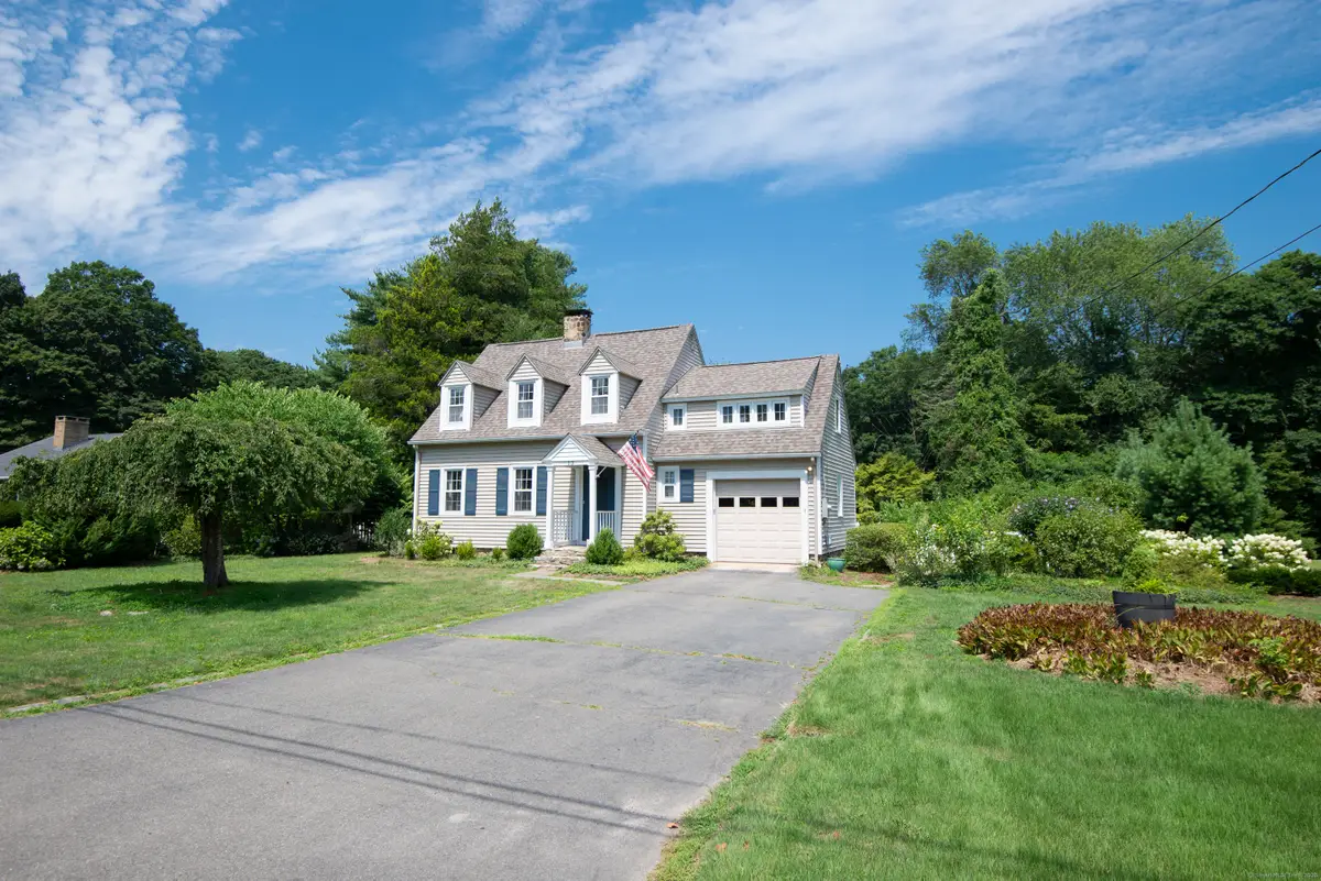 13 Maple Avenue, Essex, CT 06426 - Image #1