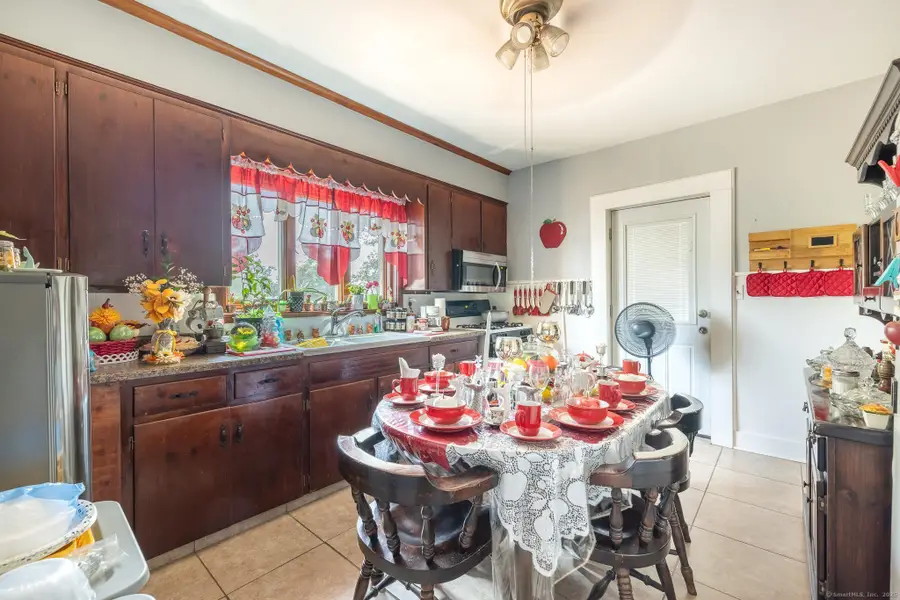 125 Oak Avenue, Shelton, CT 06484 - Image #2