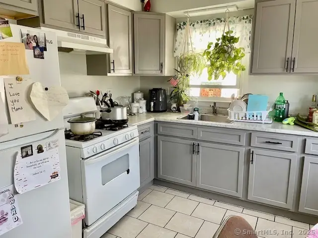 135 Whittier Street, Bridgeport, CT 06605 - Image #2