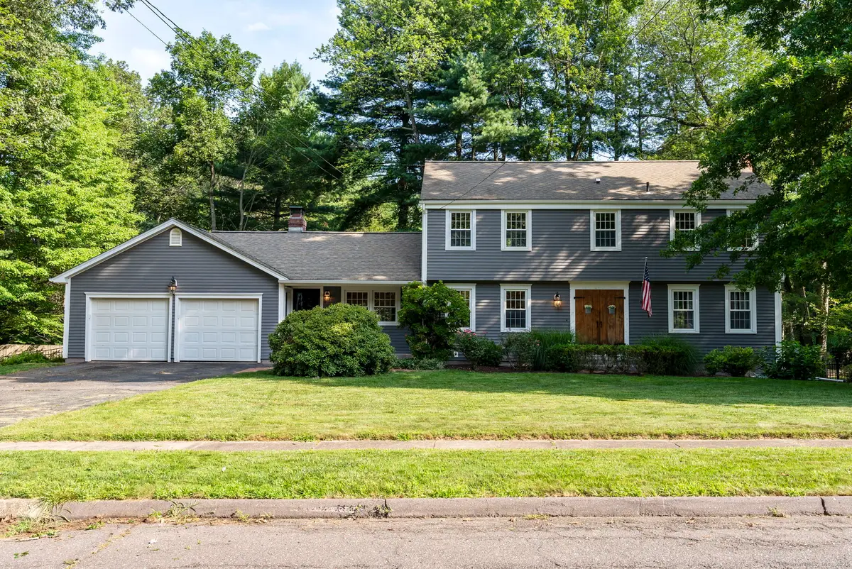 136 Lincoln Drive, Glastonbury, CT 06033 - Image #1