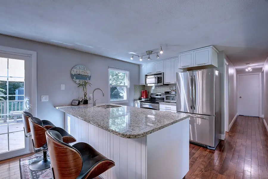 42 Towhee Lane, Glastonbury, CT 06033 - Image #3