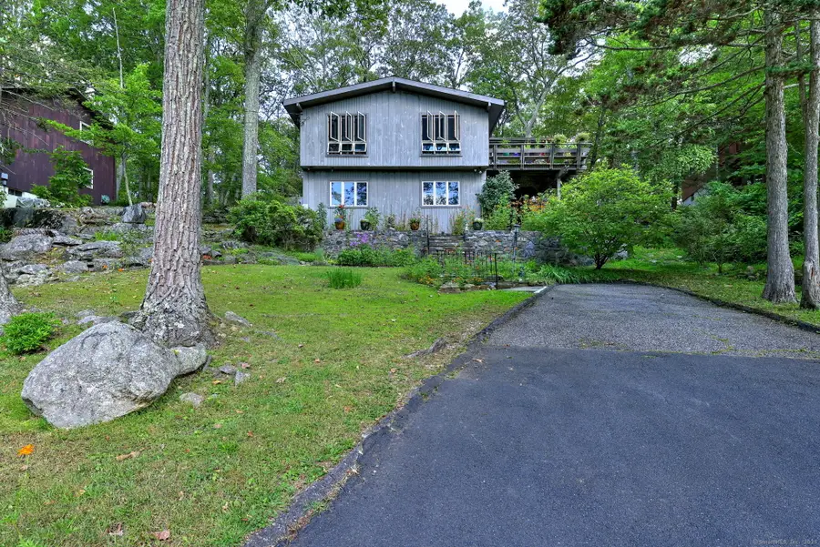 87 Carol Street, Danbury, CT 06810 - Image #2