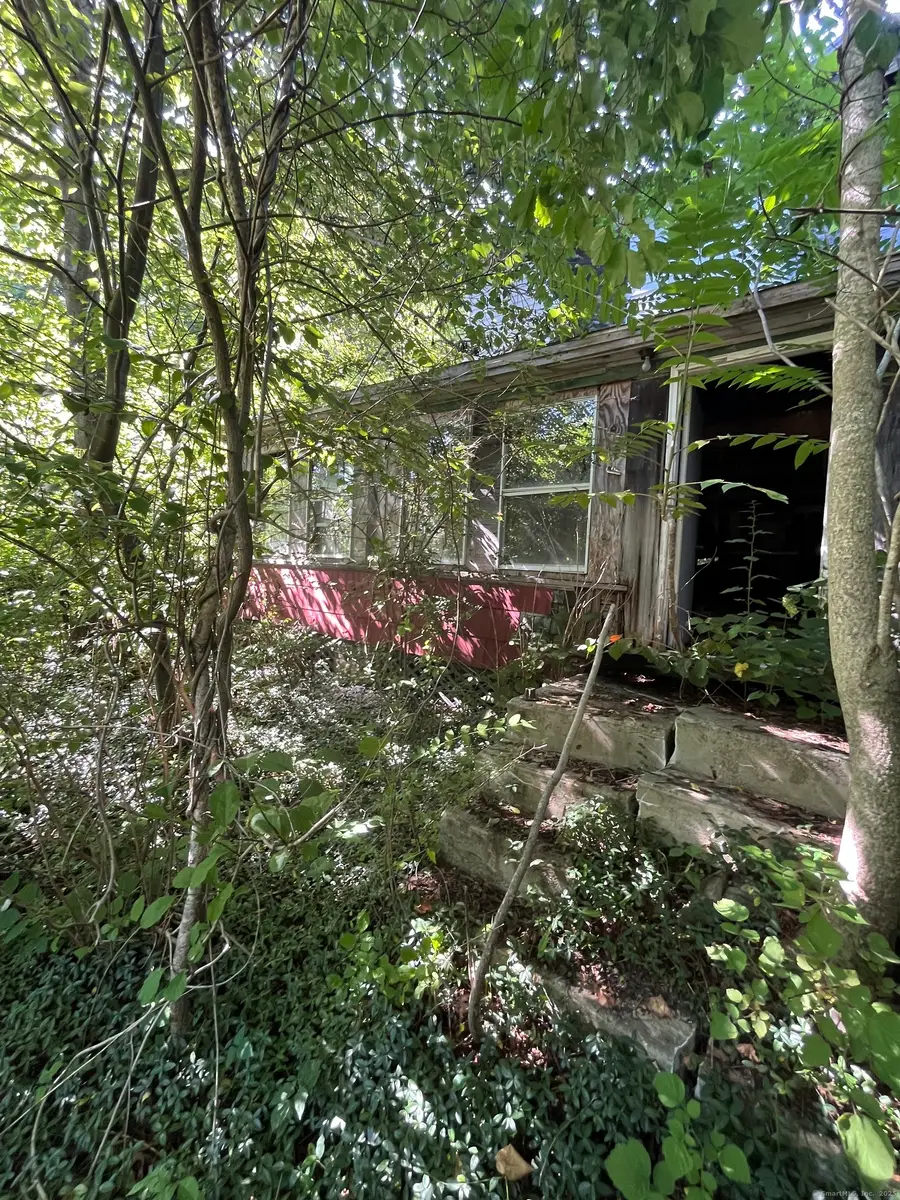 616 Norwich Westerly Road, North Stonington, CT 06359 - Image #3