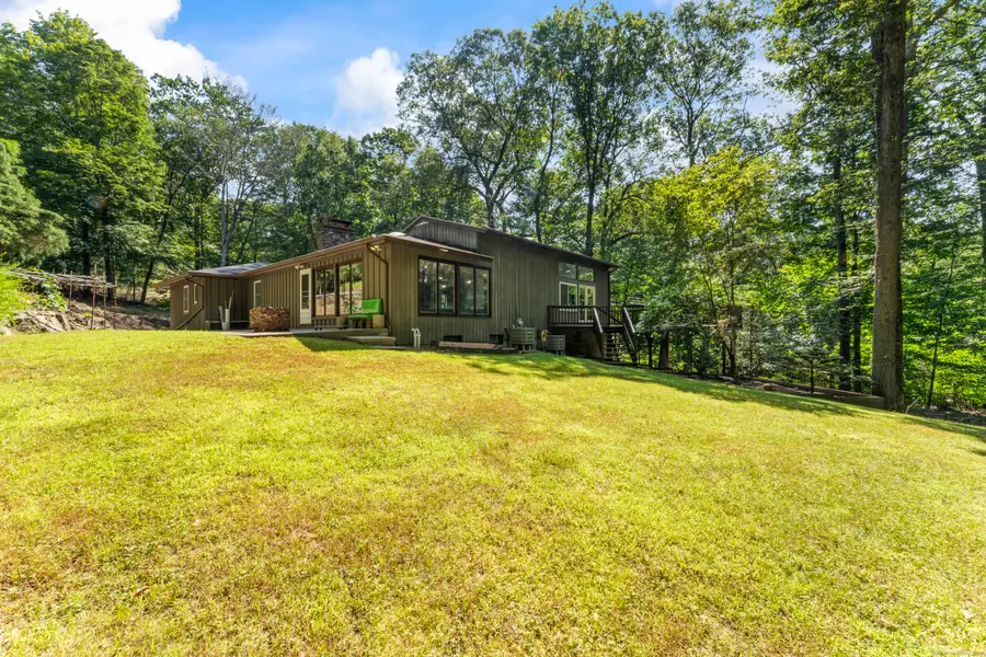 83 Buck Hill Road, Easton, CT 06612 - Image #2