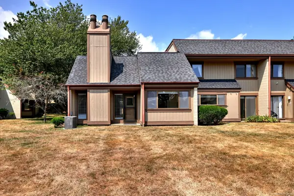 85 Viscount Drive #2F, Milford, CT 06460