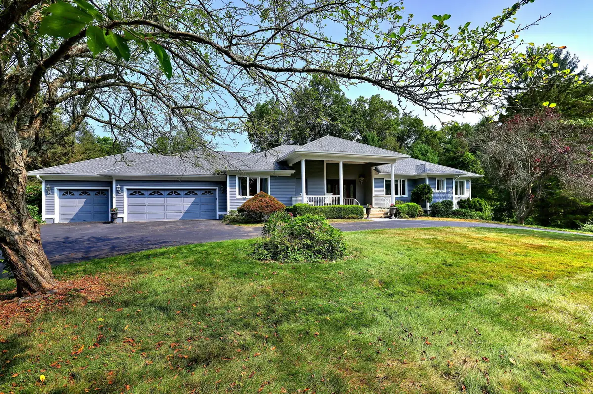 17 Bunker Hill Road, Woodbridge, CT 06525 - #1