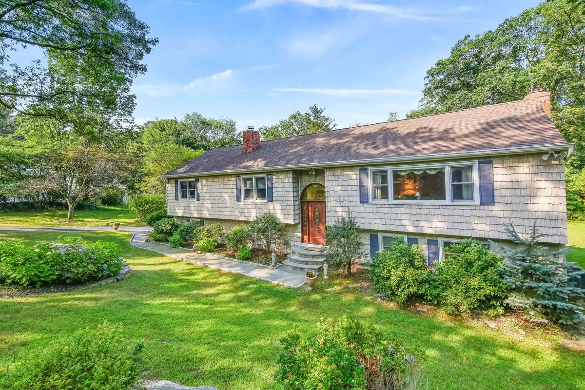 24 Old Orchard Lane, Stamford, CT 06903 - Image #1