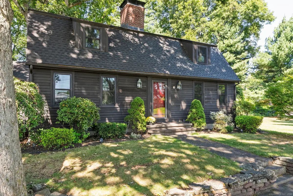 5 Robeth Lane, Wethersfield, CT 06109 - Image #1