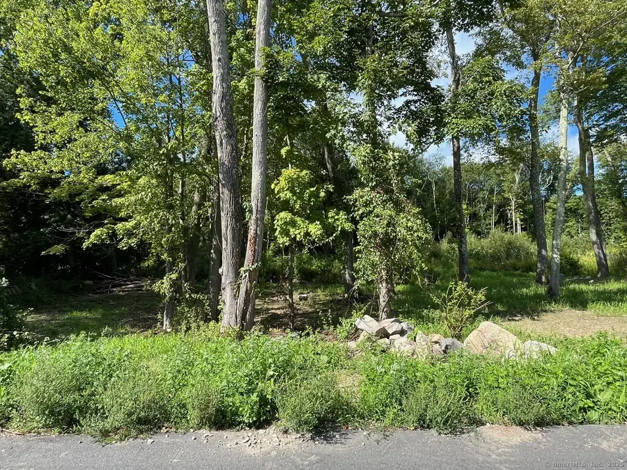 26 100 Acres Road, Newtown, CT 06470 - Image #2