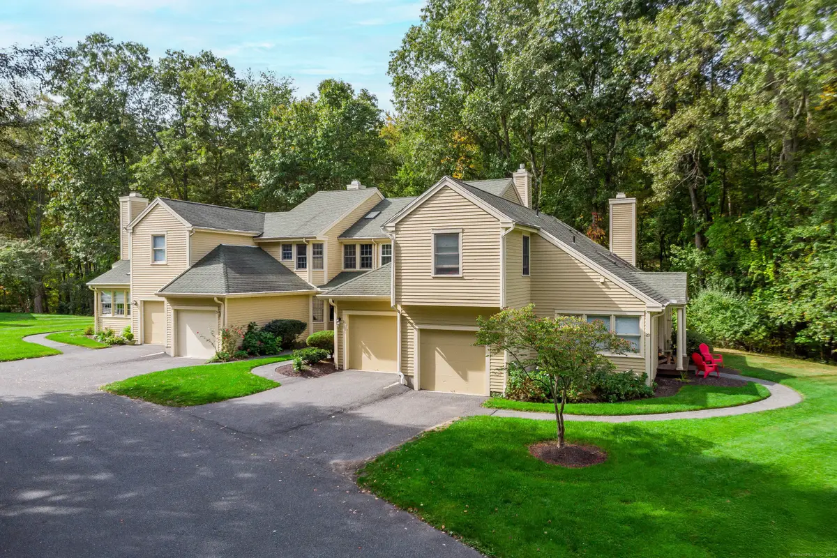 31 Sullivan Farm #31, New Milford, CT 06776 - Image #1