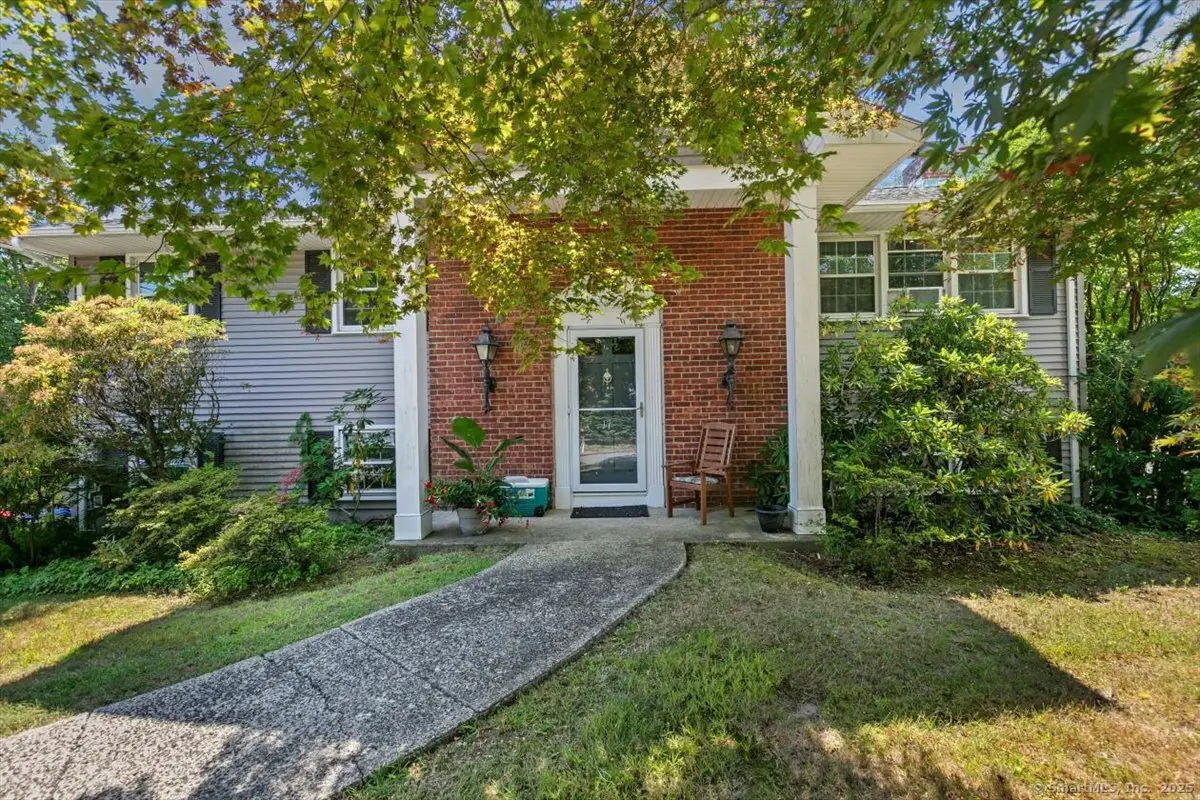 17 Woodchuck Lane, Norwalk, CT 06854 - Image #1