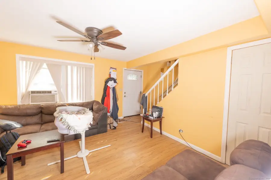 14 Court A Building 23, Bridgeport, CT 06610 - Image #3